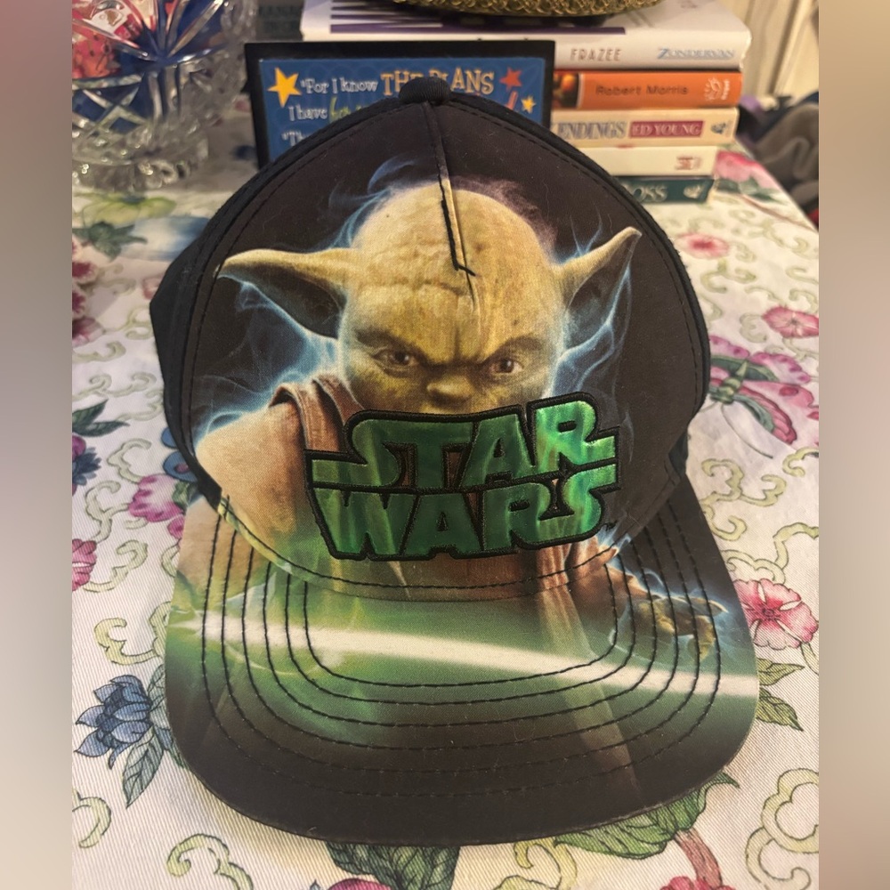 Vintage STAR WARS Yoda (Adjustable Snap Back) Cap